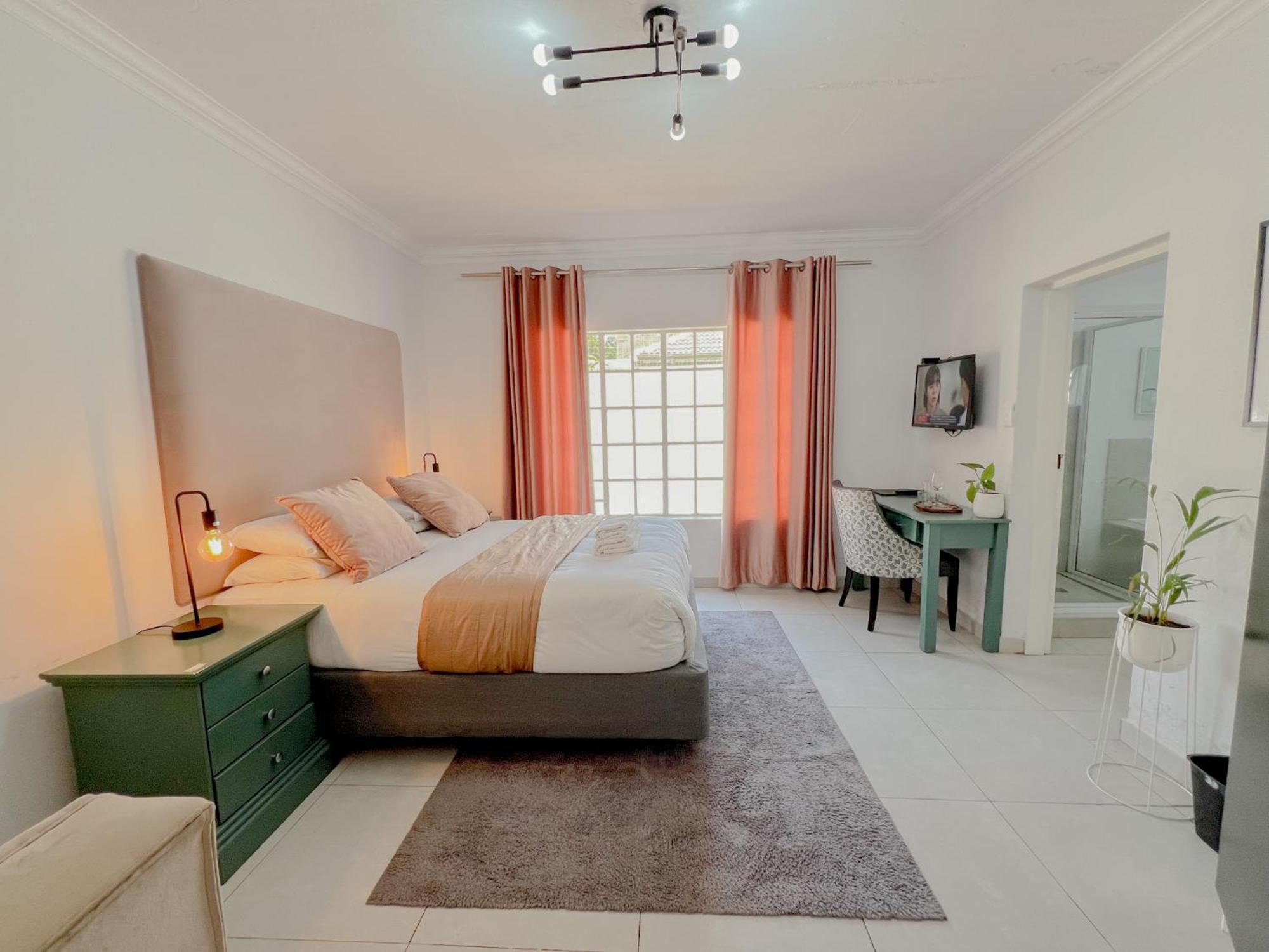 Amoris Guesthouse - In Brooklyn พริทอเรีย ภายนอก รูปภาพ
