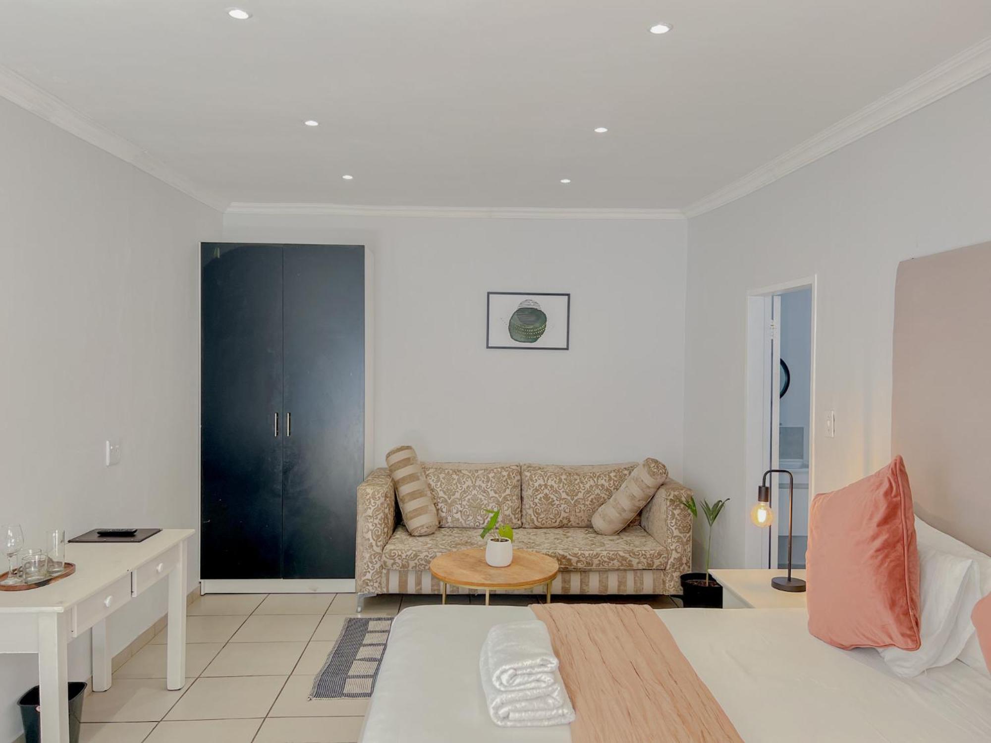 Amoris Guesthouse - In Brooklyn พริทอเรีย ภายนอก รูปภาพ