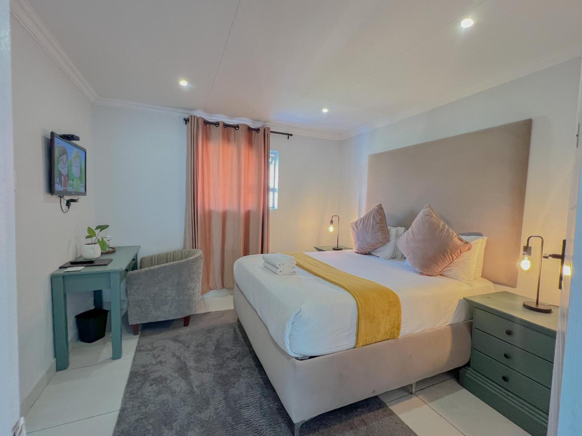 Amoris Guesthouse - In Brooklyn พริทอเรีย ภายนอก รูปภาพ