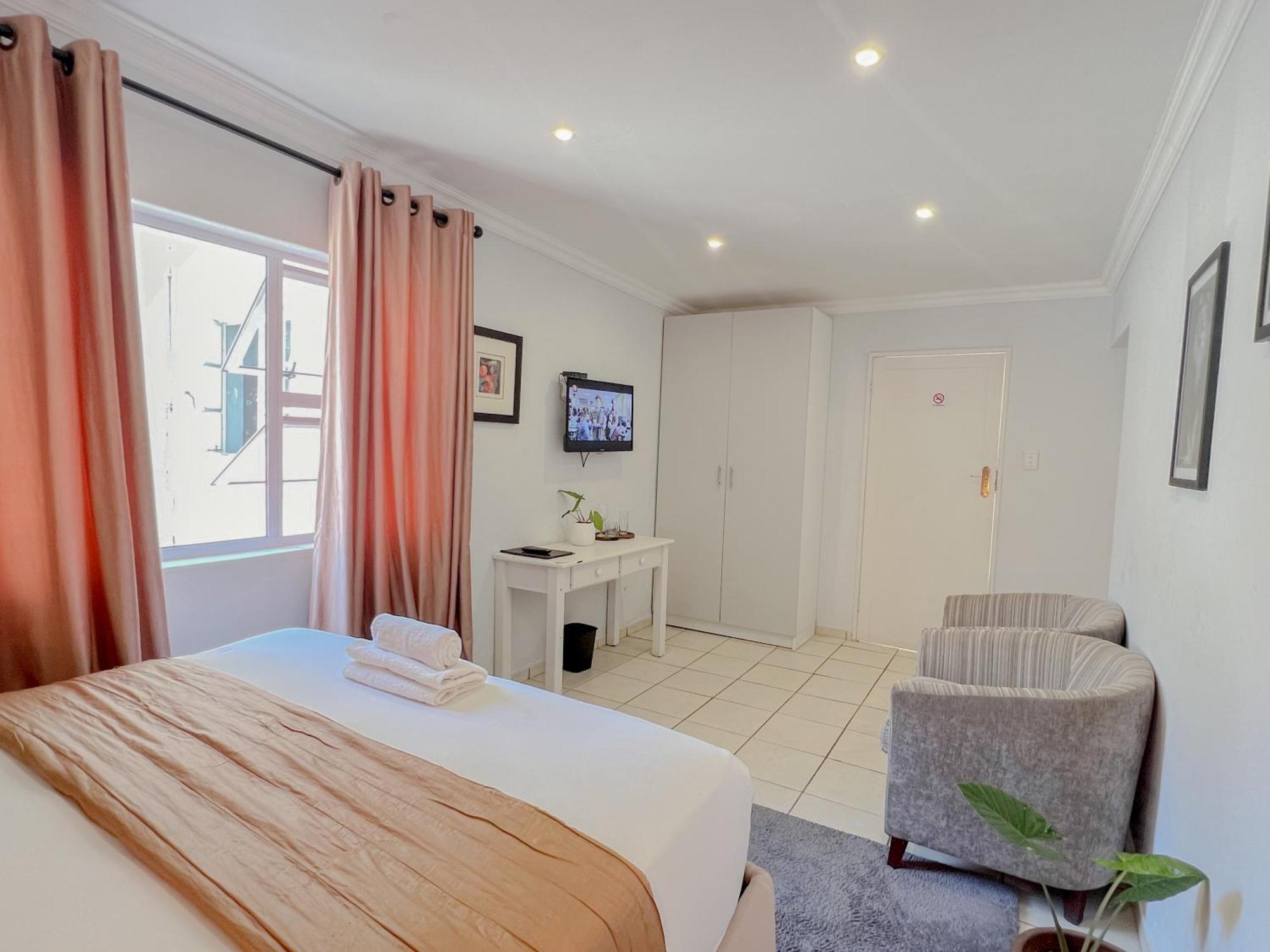 Amoris Guesthouse - In Brooklyn พริทอเรีย ภายนอก รูปภาพ